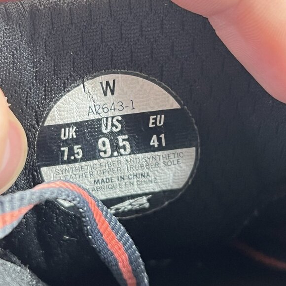 Altra Impulse iQ iFIT A2643-1 Women's Size 9.5 Flash Holographic Running Shoes - Picture 9 of 9